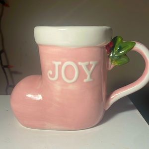 hand painted Christmas mug brand new very cute !!!